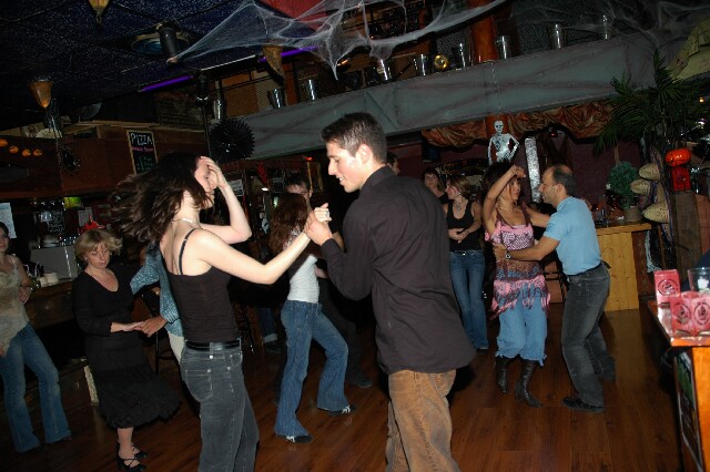 min 2005 11 06 sharkys 079